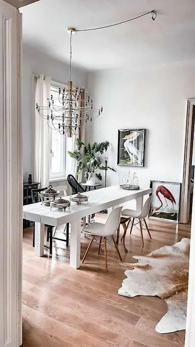 Designer Flat, Fully Furnished & Sunny Apartment Vienna