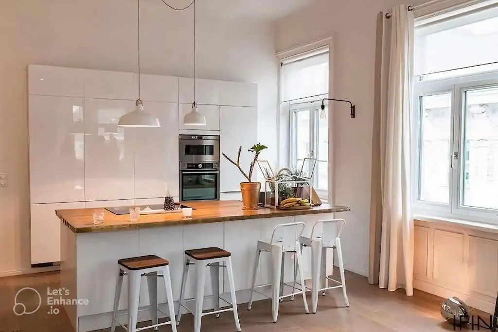 Designer Flat, Fully Furnished & Sunny Apartment Vienna Austria