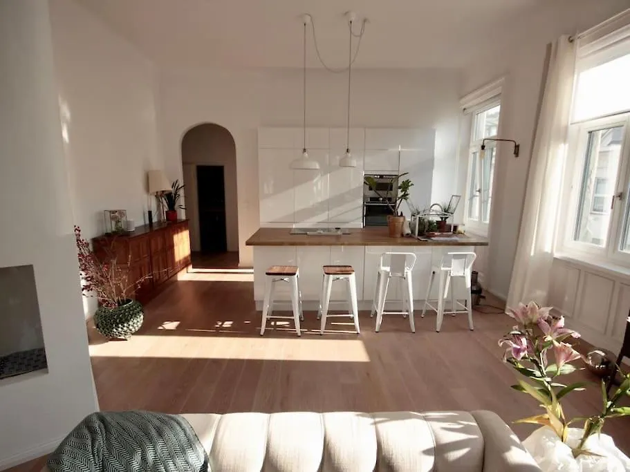 Designer Flat, Fully Furnished & Sunny Apartment Vienna 0*,  Austria